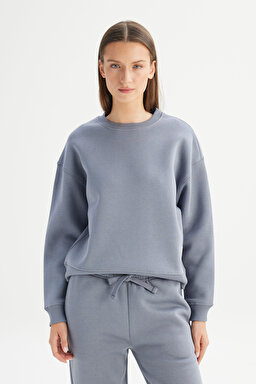 Relaxed Fit Geniş Kesim Bisiklet Yaka İçi Polarlı Mavi Sweatshirt - Blue-W2520586400
