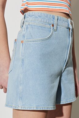 Donna Regular Fit Normal Kesim Normal Bel Açık Mavi Esnek Jean Kot Şort - Cloud Nine-W25H3832W (görsel 5)