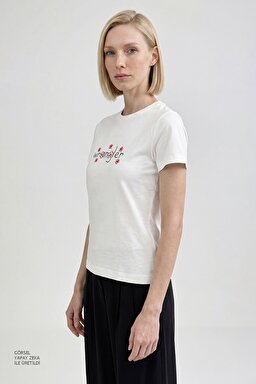%100 Pamuk Regular Fit Normal Kesim Bisiklet Yaka Logo Detaylı Tişört - Off White-W2610103102 (görsel 2)