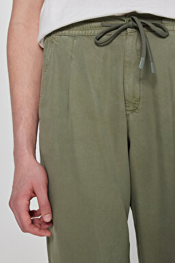 Regular Fit Normal Kesim Yumuşak Dokulu Siyah Pantolon - Dusty Olive-W2610167X45 (görsel 5)