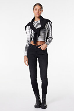 Skinny Fit Dar Kesim Yüksek Bel Siyah High Rise Esnek Jean Denim Kot Pantolon - Black-W27H019001 (görsel 2)