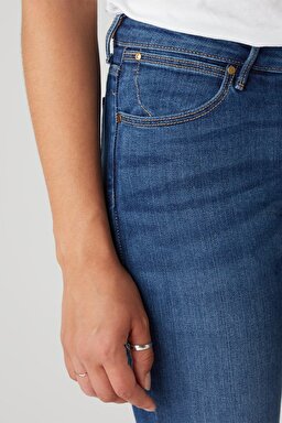 Slim Fit Dar Kesim Denim Esnek Jean Kot Pantolon - Dark Blue-W28LX785U (görsel 5)