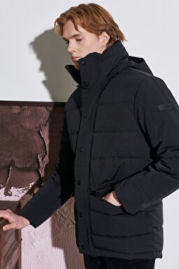 Regular Fit Normal Kesim Kapüşonlu Tam Fermuarlı Siyah Şişme Mont - Black-W2B2WW100 (görsel 2)