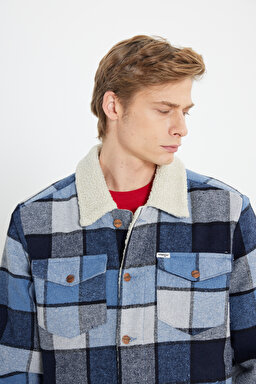 Loose Fit Rahat Kesim Mavi Ekoseli Sherpa Ceket - Captains Blue-W4E0XZ84Z (görsel 4)