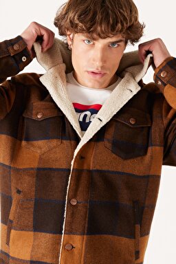Loose Fit Rahat Kesim Dik Yaka Kahverengi Ekoseli Sherpa Ceket - Yellow Check-W4E0XZY80 (görsel 4)