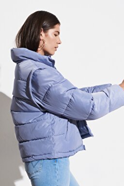Regular Fit Bisiklet Yaka Kolları Çıkabilen Şişme Mont - Stone Wash Blue-W4R9YJX4Q (görsel 4)