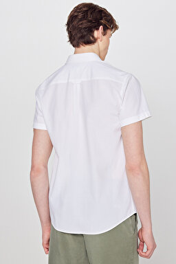 Pamuklu Regular Fit Normal Kesim Kısa Kollu Gömlek - Off White-W5931566102 (görsel 5)