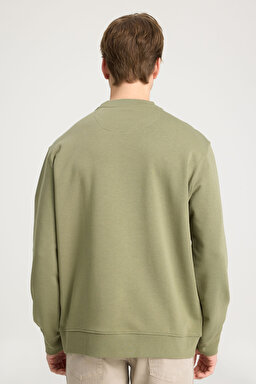 Regular Fit Normal Kesim Bisiklet Yaka %100 Pamuk Yeşil Sweatshirt - Brindle Green-W661205543UA (görsel 5)