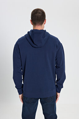 Relaxed Fit Geniş Kesim Kapüşonlu %100 Pamuk Lacivert Sweatshirt - Navy-W6M95935829 (görsel 6)