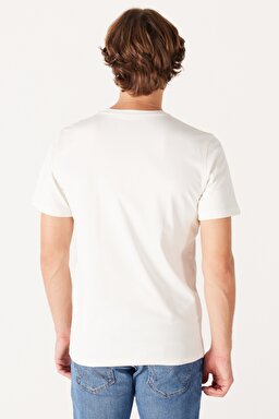 Regular Fit Normal Kesim %100 Pamuk Bisiklet Yaka Kırık Beyaz Tişört - Worn White-W773EEW03 (görsel 4)