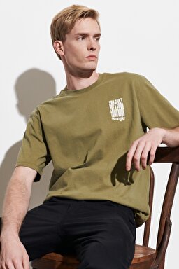 Loose Fit Rahat Kesim %100 Pamuk Bisiklet Yaka Tişört - Deep Lichen Green-W7A1DFX1X (görsel 4)