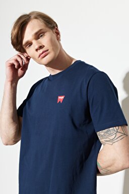 Regular Fit Normal Kesim Sıfır Yaka %100 Pamuk Logolu Tişört - Navy-W7C07D335 (görsel 4)
