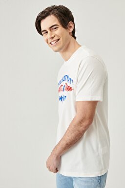 Regular Fit Normal Kesim %100 Pamuk Bisiklet Yaka Americana Tişört - Off White-W7J0D3737 (görsel 3)