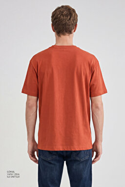 %100 Pamuk Relaxed Fit Rahat Kesim Bisiklet Yaka Tişört - Brick-W7NM203877222 (görsel 5)
