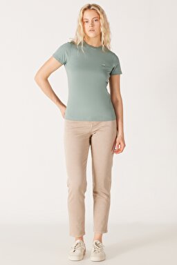 Slim Fit Dar Kesim %100 Pamuk Bisiklet Yaka Yeşil Tişört - Light Matcha-W7R4EEG62 (görsel 6)