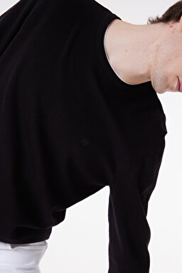 Regular Fit Normal Kesim Sıfır Yaka Triko - Black-W8A02P100 (görsel 4)