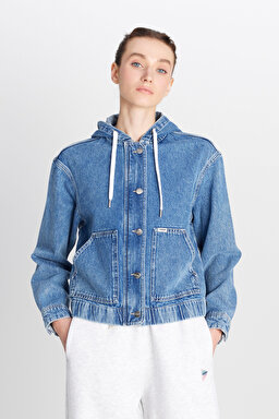 %100 Pamuk Loose Fit Rahat Kesim Kapüşonlu Mavi Denim Ceket - Mid Indigo-WLUJ00001381 (görsel 3)