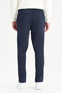 Pamuklu Slim Fit Dar Kesim Cepli Yumuşak Dokulu Esnek Pantolon - DarKNavy-WM01200001411 (görsel 4)