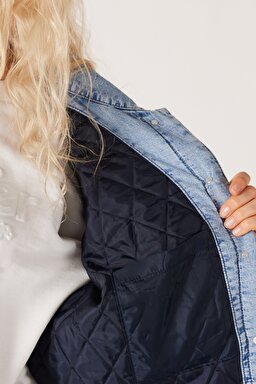 Relaxed Fit Geniş Kesim %100 Pamuk Açık Mavi Trucker Jean Denim Kot Ceket - Scare Crow-WU41W9501 (görsel 6)